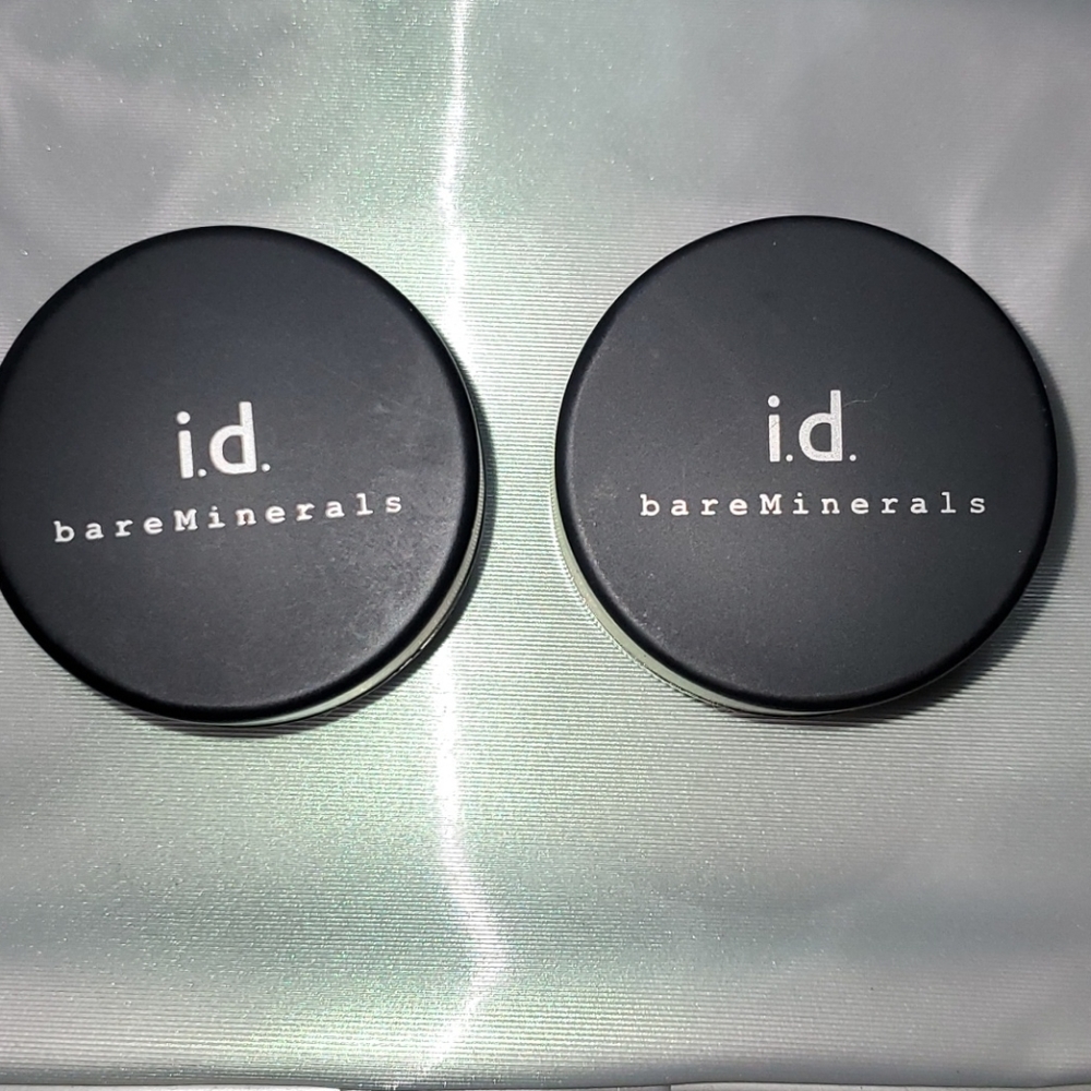 I.d. Bare Mineral Makeup